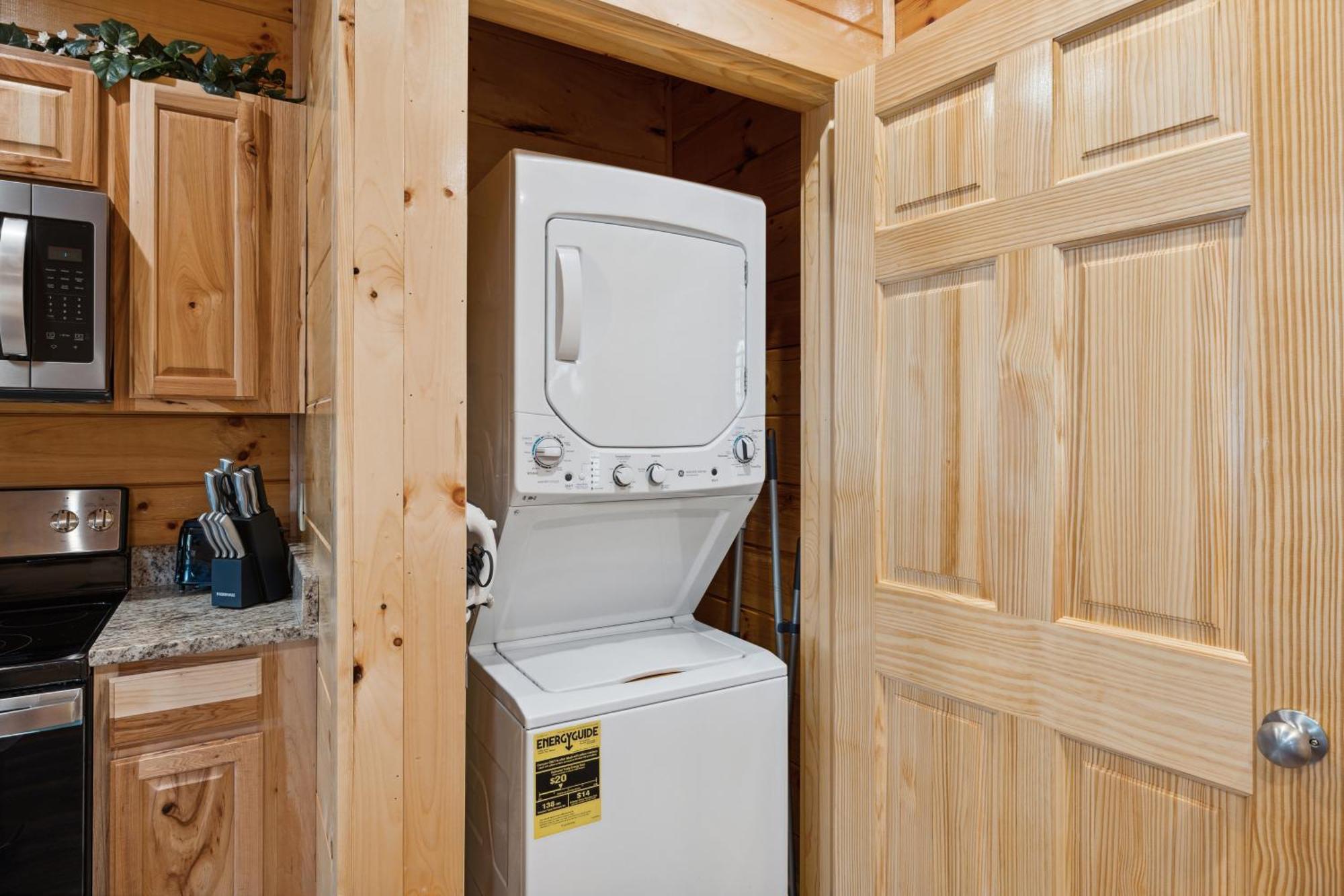 The 3 Bears Is A Newly Built 3 Bedroom Cabin Only 3 Minutes From The Parkway! Pigeon Forge Kültér fotó