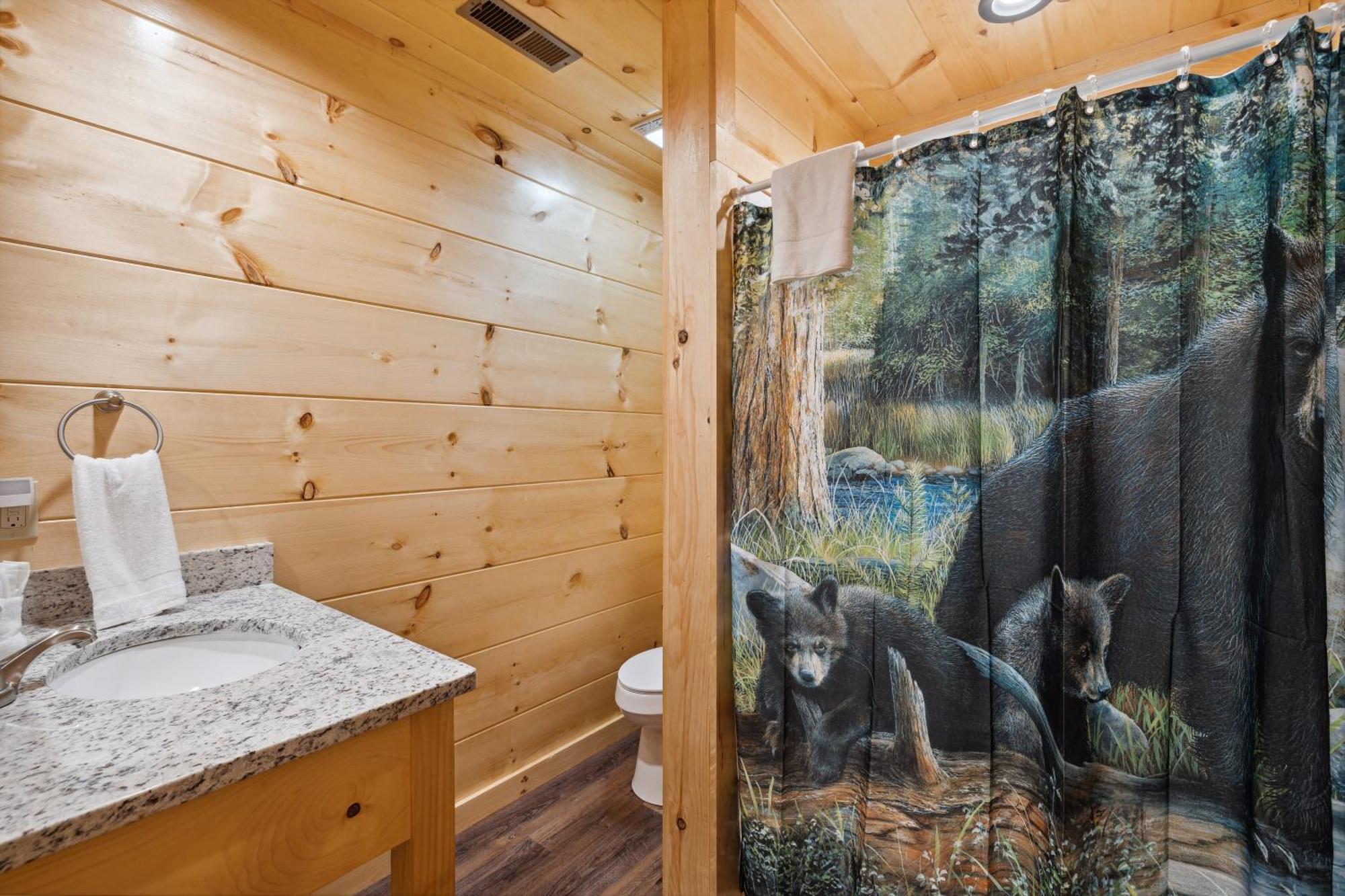 The 3 Bears Is A Newly Built 3 Bedroom Cabin Only 3 Minutes From The Parkway! Pigeon Forge Kültér fotó