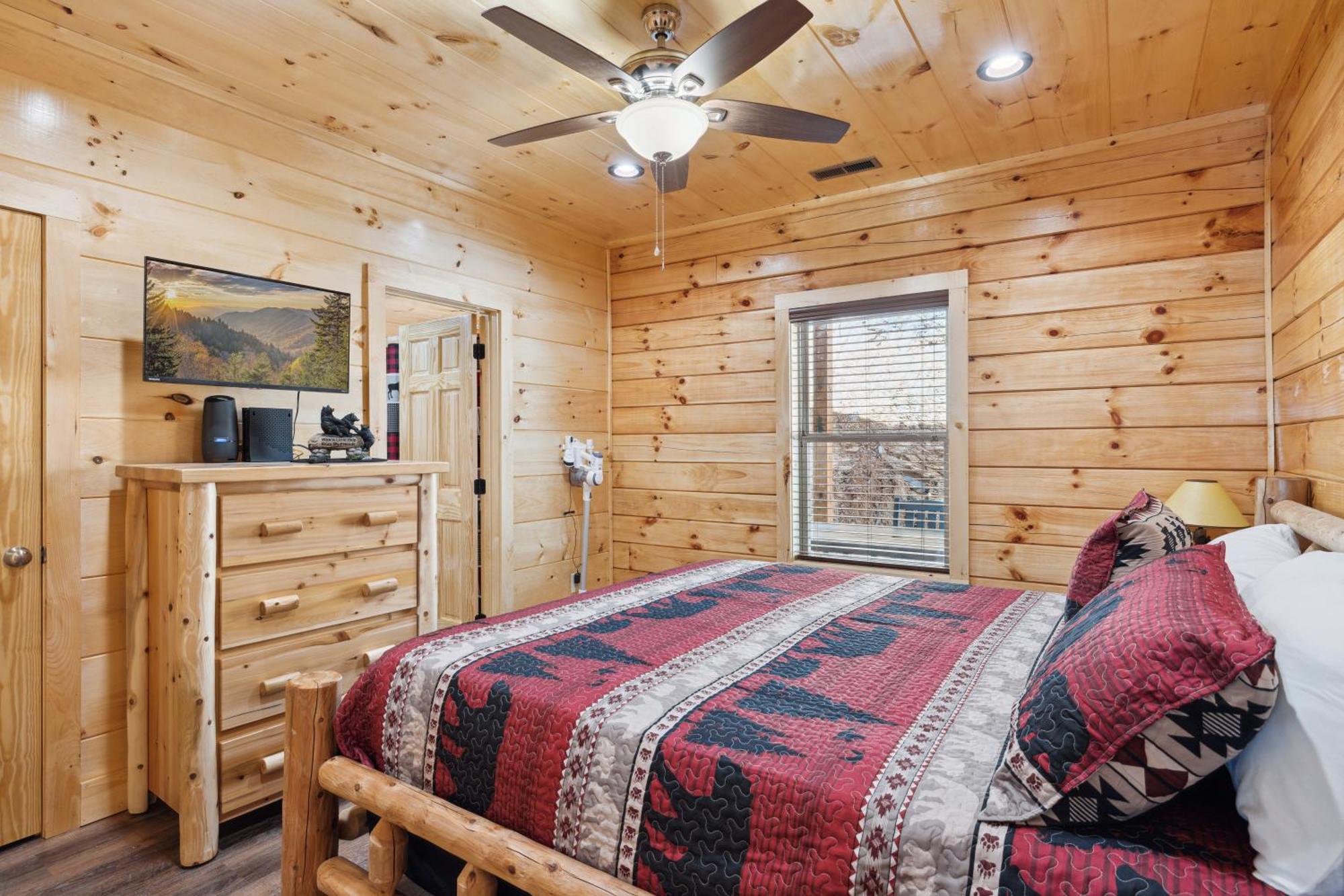 The 3 Bears Is A Newly Built 3 Bedroom Cabin Only 3 Minutes From The Parkway! Pigeon Forge Kültér fotó